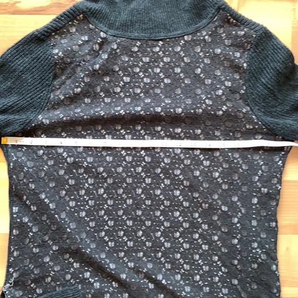 Simply Vera Vera wang medium sweater - Picture 7 of 8